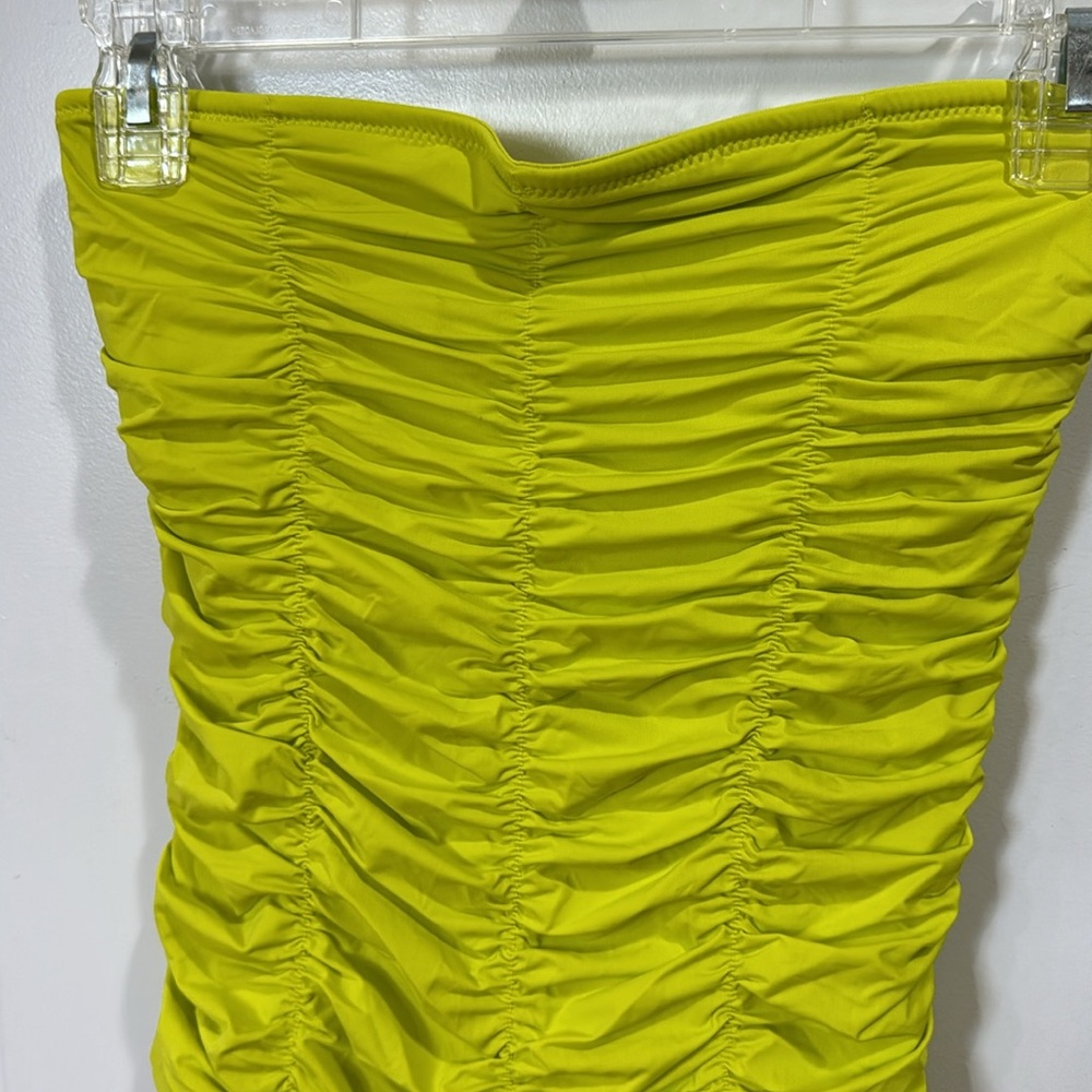 *NEW* ZARA STRAPLESS NEON YELLOW RUCHED ONE PIECE SWIM SUIT SMALL - Picture 4 of 8